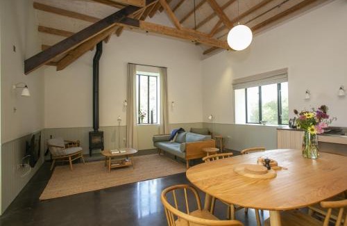 West Compton House | Welcoming Clementine: Perfect for Families and Accessibility