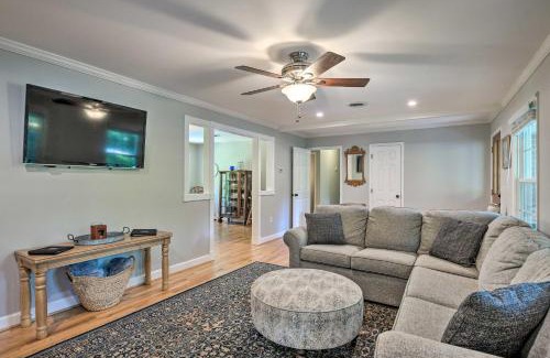 Clemson House | Convenient Clemson Retreat Steps from Memorial Stadium
