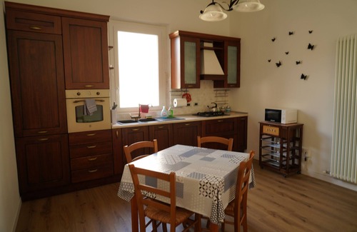 Ancona Apartment | Relaxing Retreat at Cleo Viola with Spa and Breakfast
