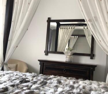 Hilltown House | Experience Cleomack House: Family-Friendly Getaway