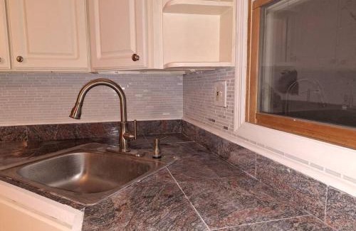 Cleveland Apartment | Cozy Cleveland Height Cabin with Family-Friendly Amenities