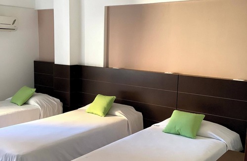 Foz do Iguacu City Centre Hotel | Discover CLH Suítes Foz do Iguaçu with Pool & Spa