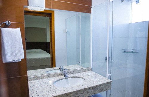 Foz do Iguacu City Centre Hotel | Discover CLH Suítes Foz do Iguaçu with Pool & Spa