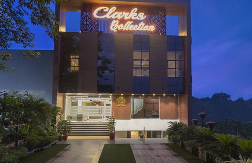 Bareilly Hotel | Family-Friendly Click Collection Sparsh in Bareilly