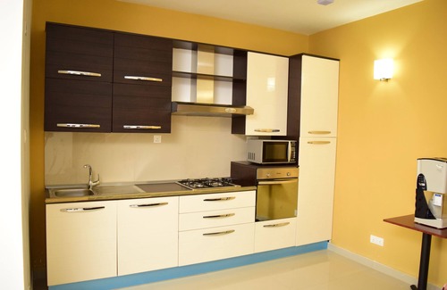 Maharagama Apartment | Family-Friendly Getaway at Click To Go with Kitchen Access