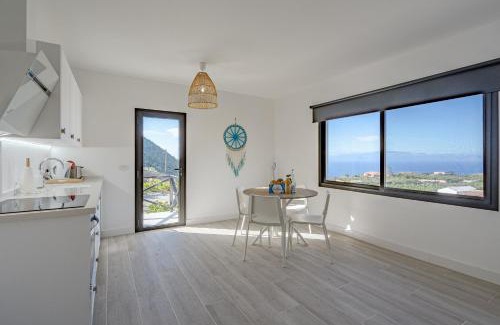 Los Gigantes Apartment | Idyllic Cliff Haven Sea View Apartment for Adults Only