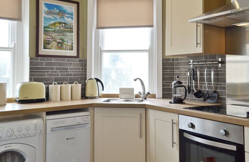 Aberystwyth Cottage | Discover a Unique Hotel by the Cliff Railway in Aberystwyth