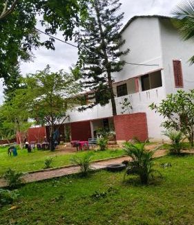 Coimbatore Hotel | Cliff top yellagiri