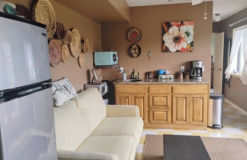 Camp Verde Apartment | Serene Cliff View Casita Near Sedona - Child-Friendly Stay