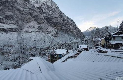Lachung Hotel | Cliff View Residency Lachung