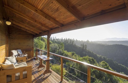 Rheenendal House | Exceptional Cliffhanger Cottages with Kitchen Amenities