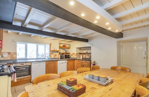 Buckden House | Cozy Clifford House Farm: Pet Friendly Retreat in Buckden