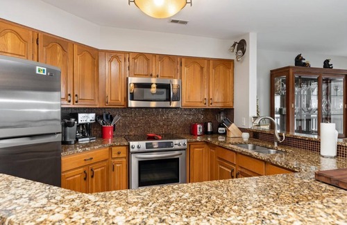 Nellysford Condo | Experience Cliffs 27 with Exclusive Wintergreen Perks