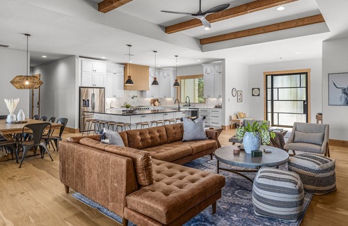 Pedernales Canyon Ranch House | Scenic Cliffside Retreat Overlooking Pedernales River