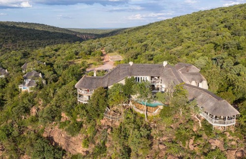 Vaalwater Resort | Exclusive Clifftop Safari Hideaway with Oceanfront Views