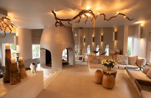 Vaalwater Resort | Exclusive Clifftop Safari Hideaway with Oceanfront Views