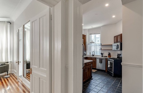 Clifton Apartment | Clifton 1 Bed Renovated Historic Home by Zoo, UC