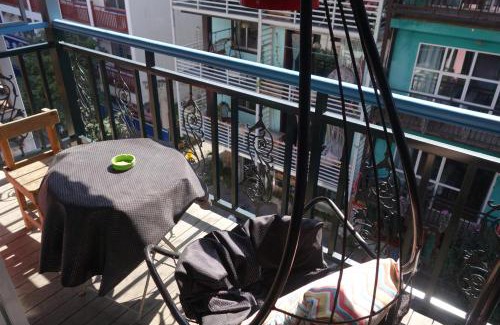Yangshuo House | Pet-Friendly Climbers Inn Yangshuo - Rated 9/10 by Guests