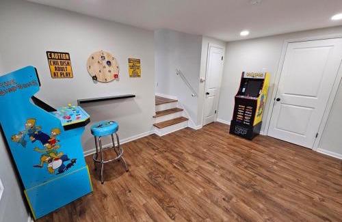Sharon Heights House | Clintonville Charmer - Central, Arcade, Selfie Wall