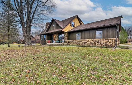 Clio Apartment | Pet-Friendly Clio Apt on 3 Acres Near Frankenmuth