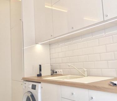 Szeged Apartment | Highly Rated Cloé Apartman with Wheelchair Access