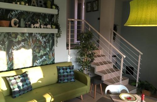 Desenzano del Garda Apartment | Discover Clorofilla: Family-Friendly Oceanfront Paradise