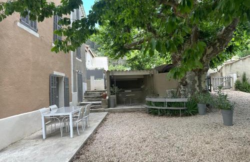 Riez Apartment | Explore Clos Augusta 1: Pet & Child-Friendly Retreat