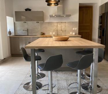 Cousance House | Family-Friendly Retreat at Clos De La Charnaille - 4 Stars