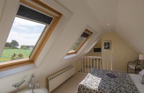 Sark House | Discover Clos De Vaul Creux - Pet Friendly & Family Oriented