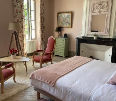 Mirepoix Bed & Breakfast | Pet-Friendly Getaway at Clos des Oliviers - Rated 9.5/10
