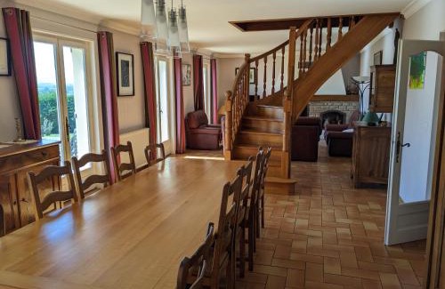 Savigny-sur-Grosne House | Relax at Clos du Château: House with Private Pool & Views