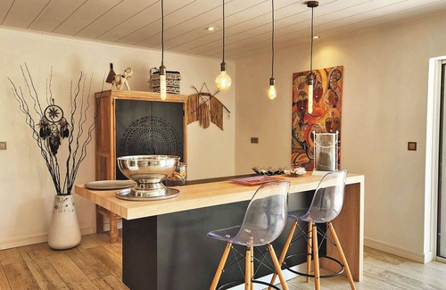 The Vale Villa | Relax at Clos du Littoral with Pool and Spa Amenities