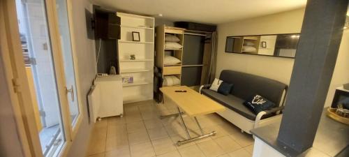 Clermont Apartment | Cozy Apartments in Clermont, France - Perfect for Your Stay