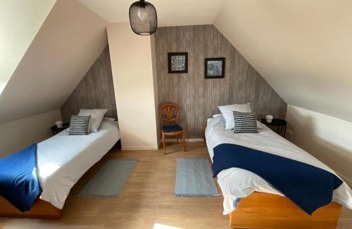 Le Val-Saint-Pere House | Unforgettable Stays at Clos Margottières with Ocean Views