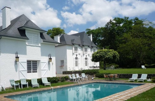Jurancon Apartment | Discover Le Studio Confort Camélia: Family-Friendly Retreat