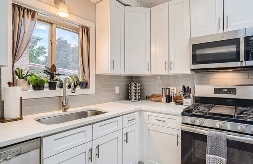 Harvey Park House | Ideal Stay Near Red Rocks and Park Concerts Await!