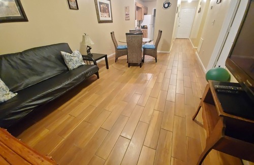Anderson Apartment | Convenient 2-Bedroom Retreat Near Top Attractions