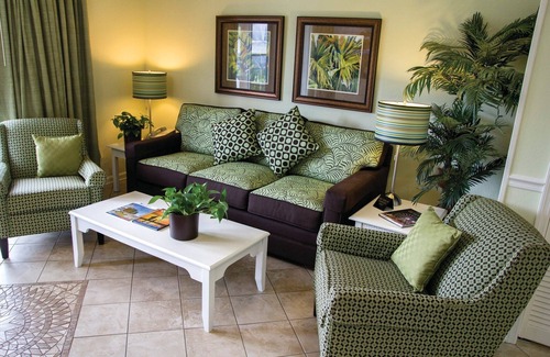 Surfside Beach Resort | Prime Location Near Myrtle Beach Attractions & Ocean Views