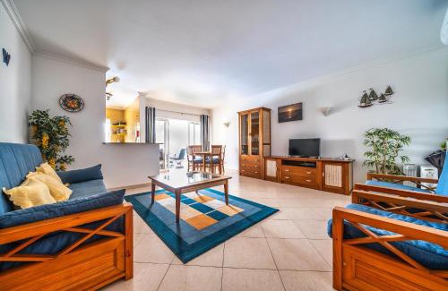 Alvor Apartment | Beachside Villa da Praia: 1 Bedroom Apartment in Alvor