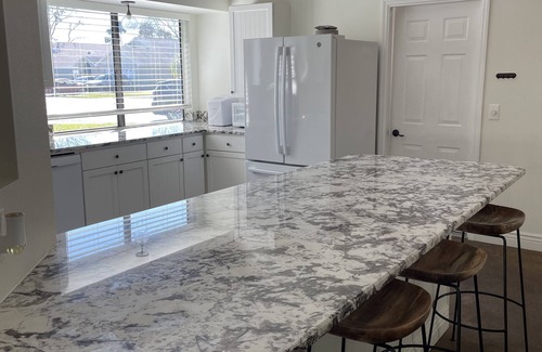 Lantern Park Units House | Beachside Family Retreat with Pool and Hot Tub, Rated 9.8