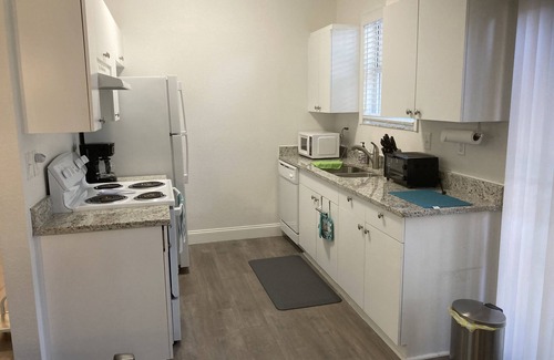 Bayou Oaks House | Impeccable Home Near Beaches & Downtown with Ocean View