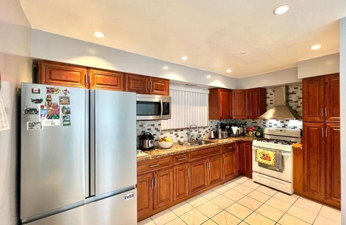 Pembroke Pines House | Exceptional Sweet Mango Home Near Miami & Ft. Lauderdale