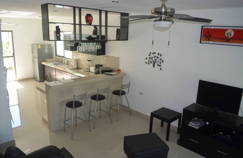 Chichen Itza - Valladolid House | Prime Location Near Chichen Itza and Unique Cenotes