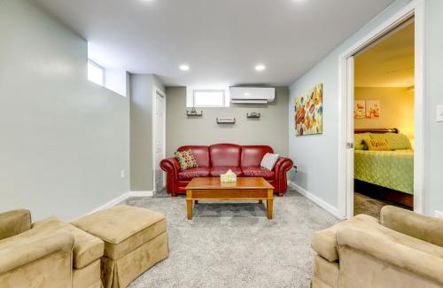 Forest Grove Apartment | Cozy Worcester Apartment with Lake Access Near Colleges