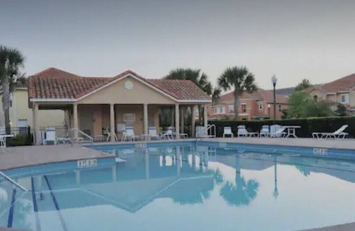 Crestwynd Bay House | Family-Friendly Villa with Private Patio near Disney!