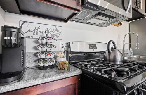 Eastside Apartment | Casa Ahora: Oceanfront Retreat with Private Patio & Games