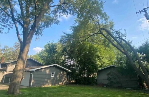 Naperville House | Convenient 3-Bedroom Retreat Near Downtown Naperville