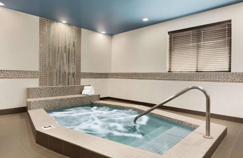 Oatfield House | Convenient Stay in Peaceful Clackamas near I-205