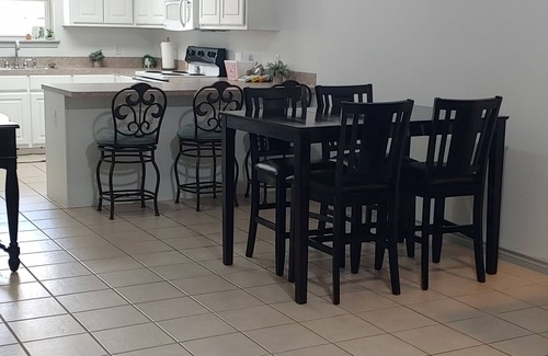College Station House | Prime Location Near Texas A&M & Pet-Friendly Amenities