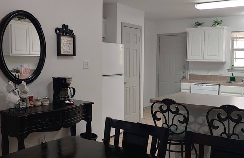 College Station House | Prime Location Near Texas A&M & Pet-Friendly Amenities